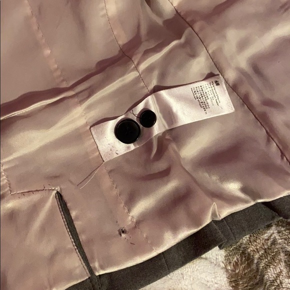 Blazer - Picture 5 of 5